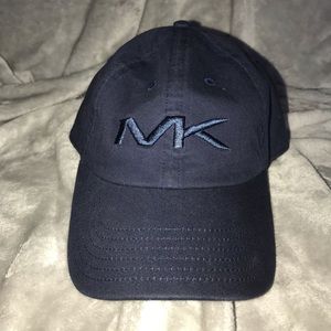 Michael Kors hat